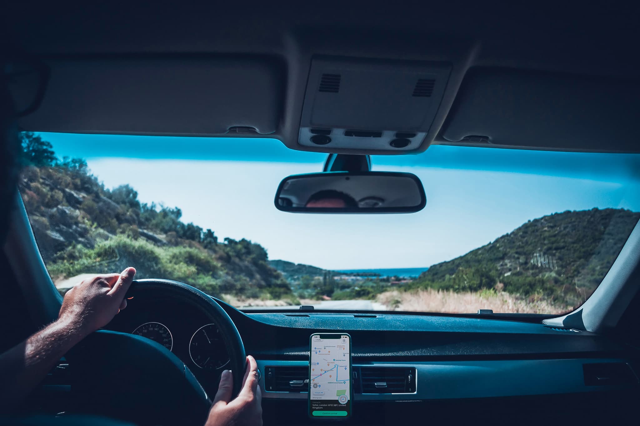 Fleet driver using efficient driving techniques to reduce fleet fuel costs Fleet driver using efficient driving techniques to reduce fleet fuel costs