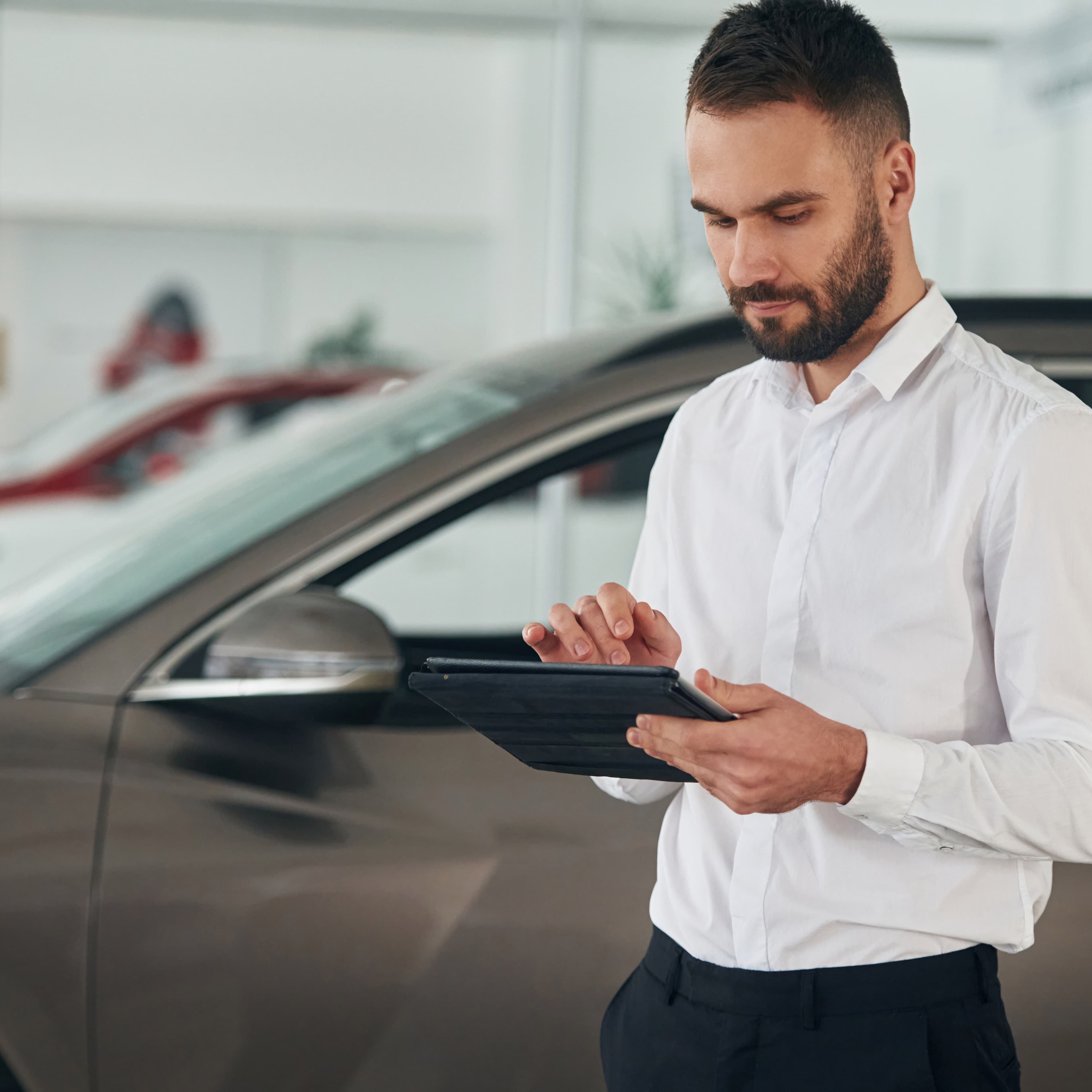 black-colored-tablet-in-hands-worker-in-formal-cl-2025-03-18-21-40-41-utc1-1 black-colored-tablet-in-hands-worker-in-formal-cl-2025-03-18-21-40-41-utc1-1